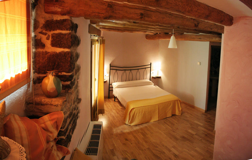 Antigua Casa Catones Hotel Huesca Luaran gambar